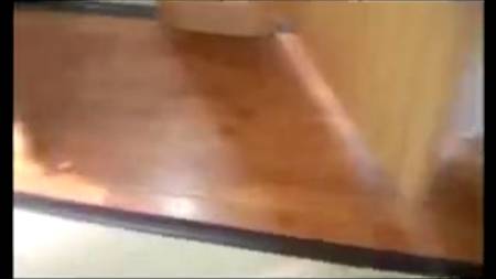 Зрелая женщина обожает дарить соседу оральный кайф