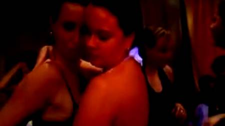 Бурная оргия со стриптизерами