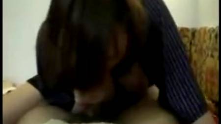 Большие сиси - развратная щель!