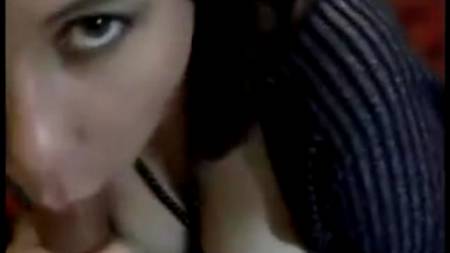 Большие сиси - развратная щель!