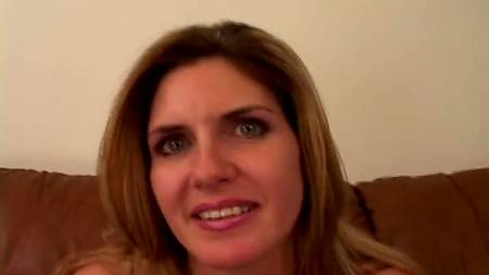 Она не против дать в жопу