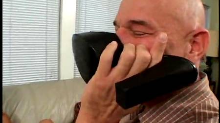 Дрочка ногами и жесткий трах