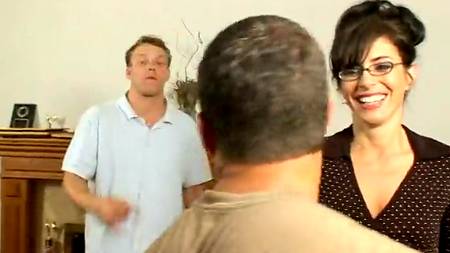 Похотливая жена моего друга