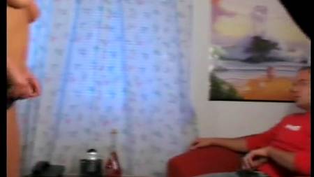 Жена приучает мужа к сексу