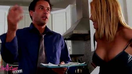 Удовольствия с пожарным инспектором