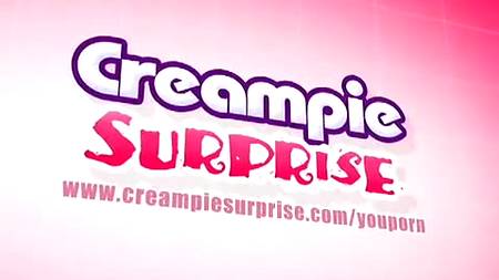 Стройная модель во всех позах