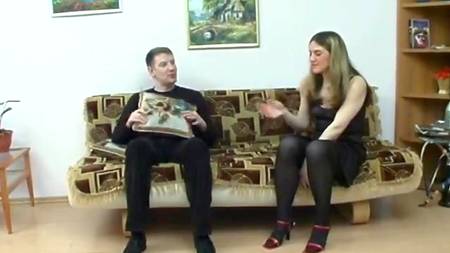 Жаркая шлюха совратила порядочного мужчину