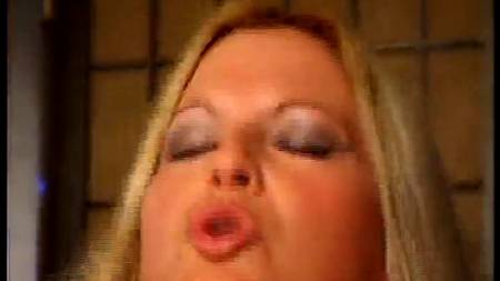 Сняли телок в баре