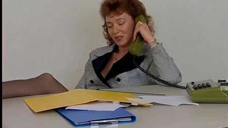 Начальница переспала со своим симпатичным помощником