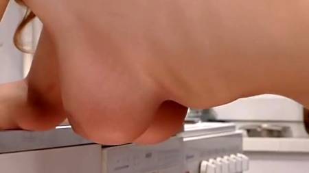 Неслабый анальный секс с грудастой женой