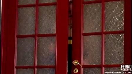 Распутным студентам понравился горячий секс втроем