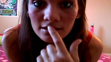 Знойная нимфа перед вебкой