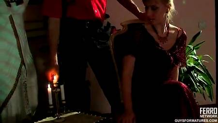 Русские супруги решили немножко пошалить перед сном