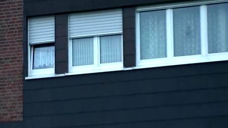 Блондинка и похотливый дядька