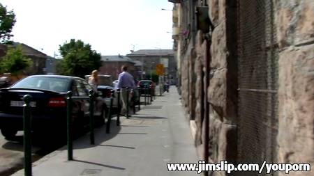 Очкарик ублажил фею в обе дыры