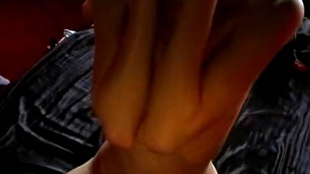 Растянул жене попу