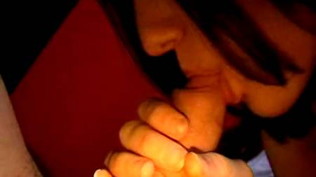 Растянул жене попу