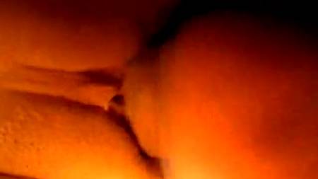 Растянул жене попу