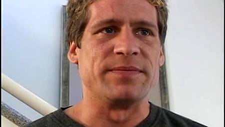 Две блондинки поделили одного мужика