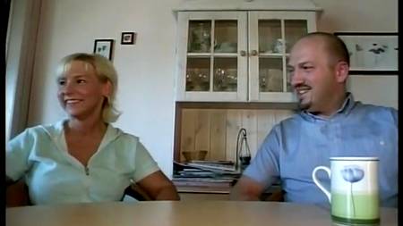 Муж с женой оказались в порно