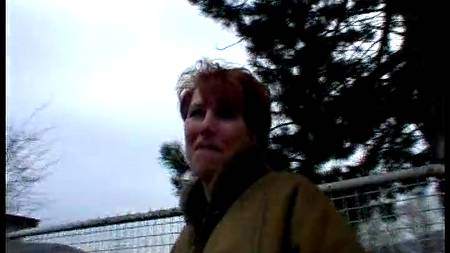 Дама с красным вибратором