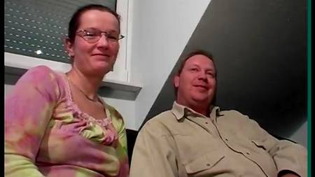 Супруги пригласили в постель телку