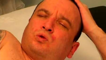 Рыжая имеет дружка страпоном