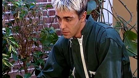 Садовник прет горничную в обе дырки