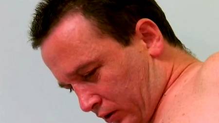 Большая задница толстушки вызвала эрекцию у качка