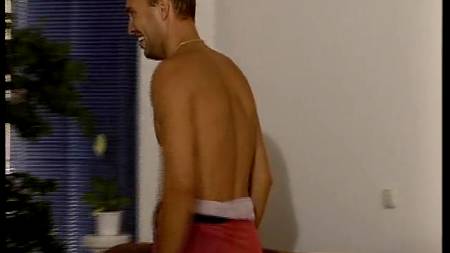 Трахнули жену в две дырки одновременно