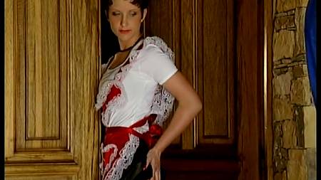 В два ствола отодрали немецкую домохозяйку