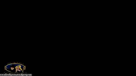 Юная девчонка натягивает себя на достоинство негра