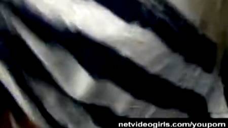 Дама с большими сиськами расслабляет мужа после работы