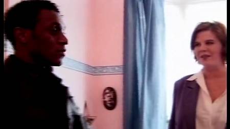 Негр попробовал толстуху во все дырки