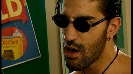 Два зрелых мужика насилуют рыжеволосую красивую проститутку