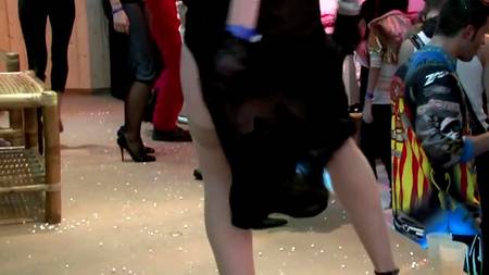 Как правильно снять групповую оргию