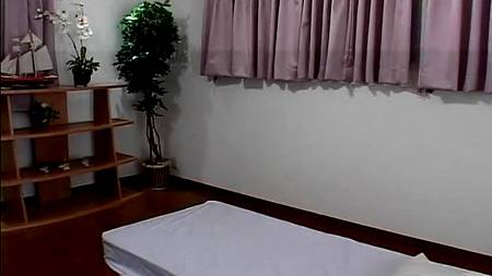 Телка соблазнила девственника