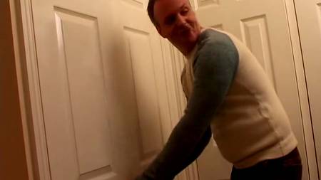 Зрелые супруги помылись и потрахались в ванной