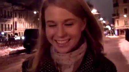 Русская студентка обслужила двоих