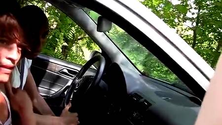 Молоденькую Катю вертят, как хотят