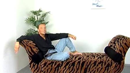 Желанная и податливая блондинка любит сперму и секс