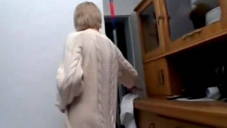 Раздетая модель