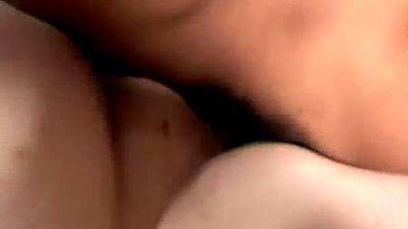 Негр прет рыжеволосую толстуху