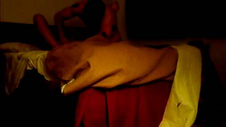 Брюнеточка согласилась на трах по-домашнему