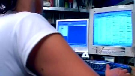 Прелестная красотка дает в офисе