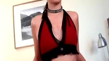 Игры с прелестной попочкой