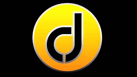 Горячий жеребец удовлетворяет в постели юное очарование