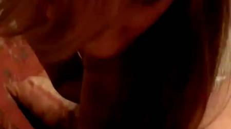 Сперма на губах русской нимфы