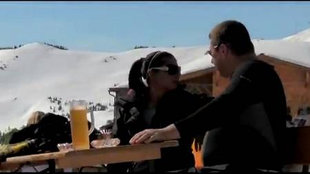 Сразу публичный кастинг затем скрытая камера а спальне