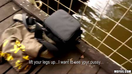 Польская шлюшка дает за деньги